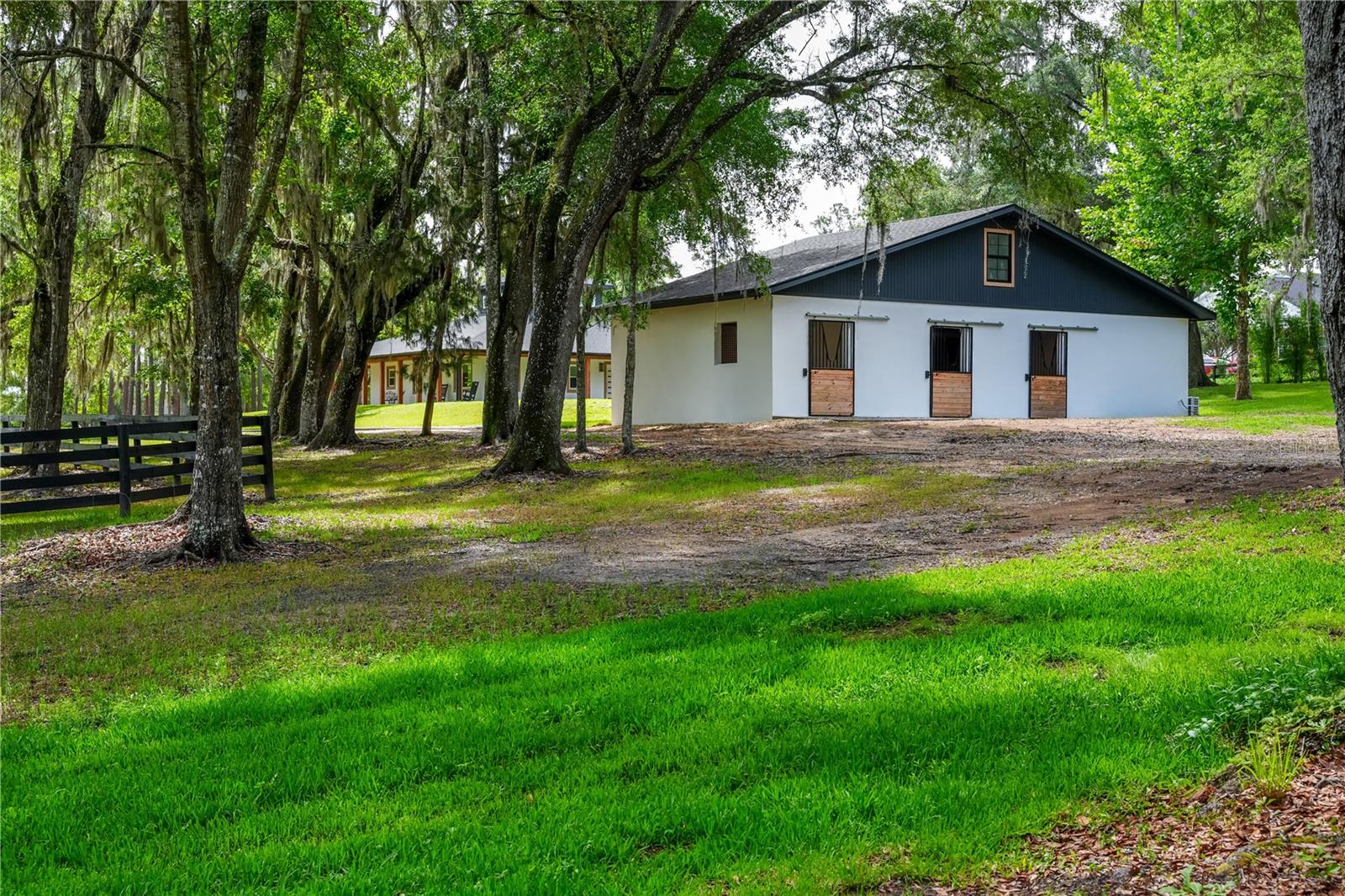 HWY 225 - Residential