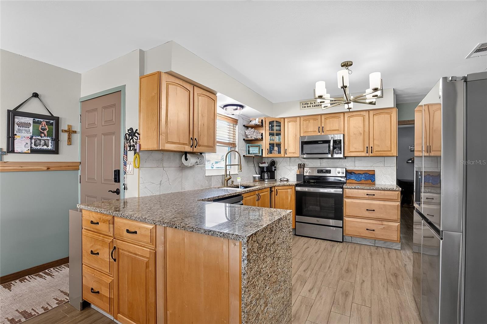 HUDSON BEACH ESTATES - Residential