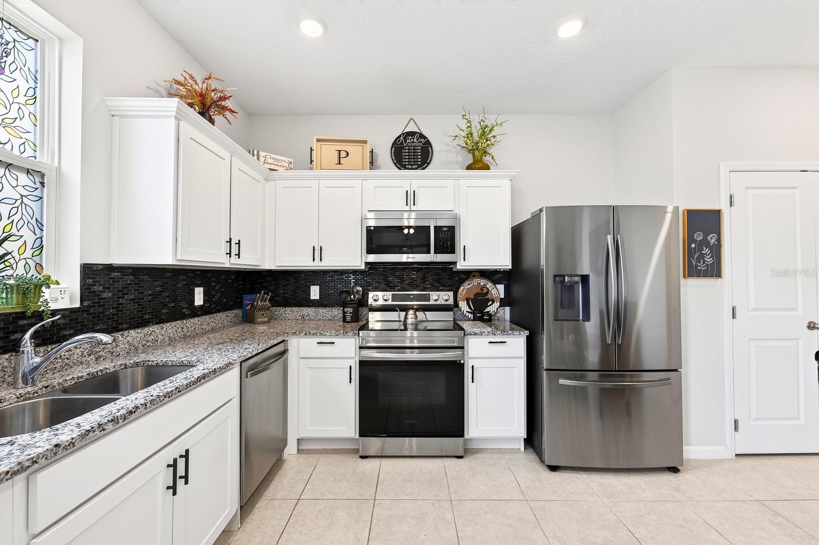 PHILLIPS LANDING - Residential