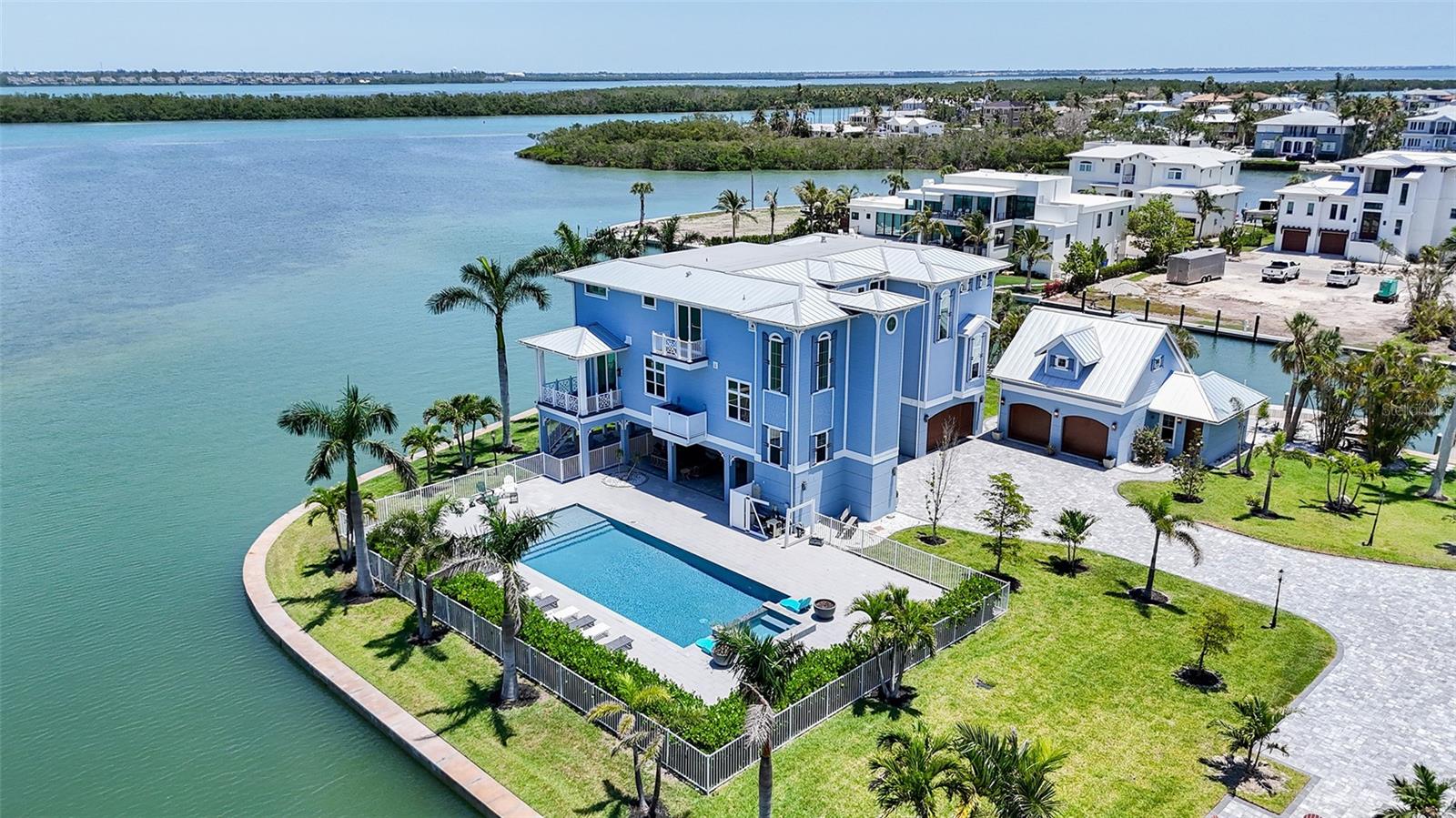 SLEEPY LAGOON PARK - Residential