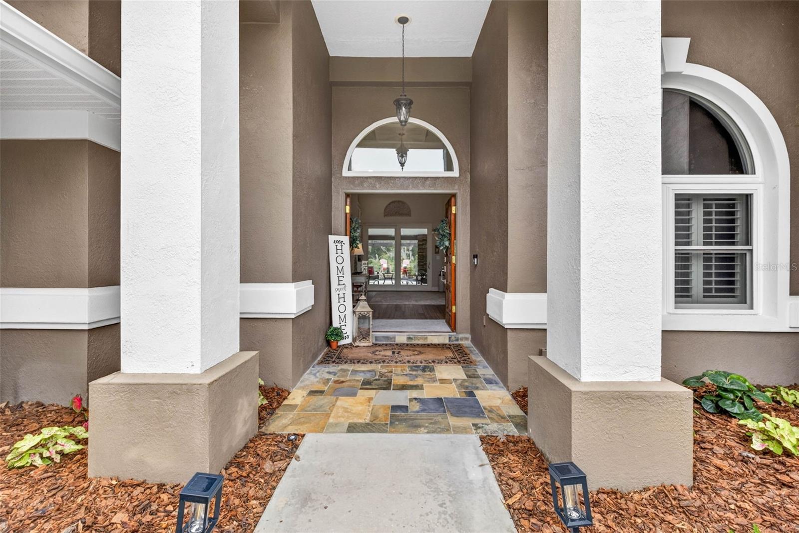 RIVER HILLS COUNTRY CLUB PH - Residential