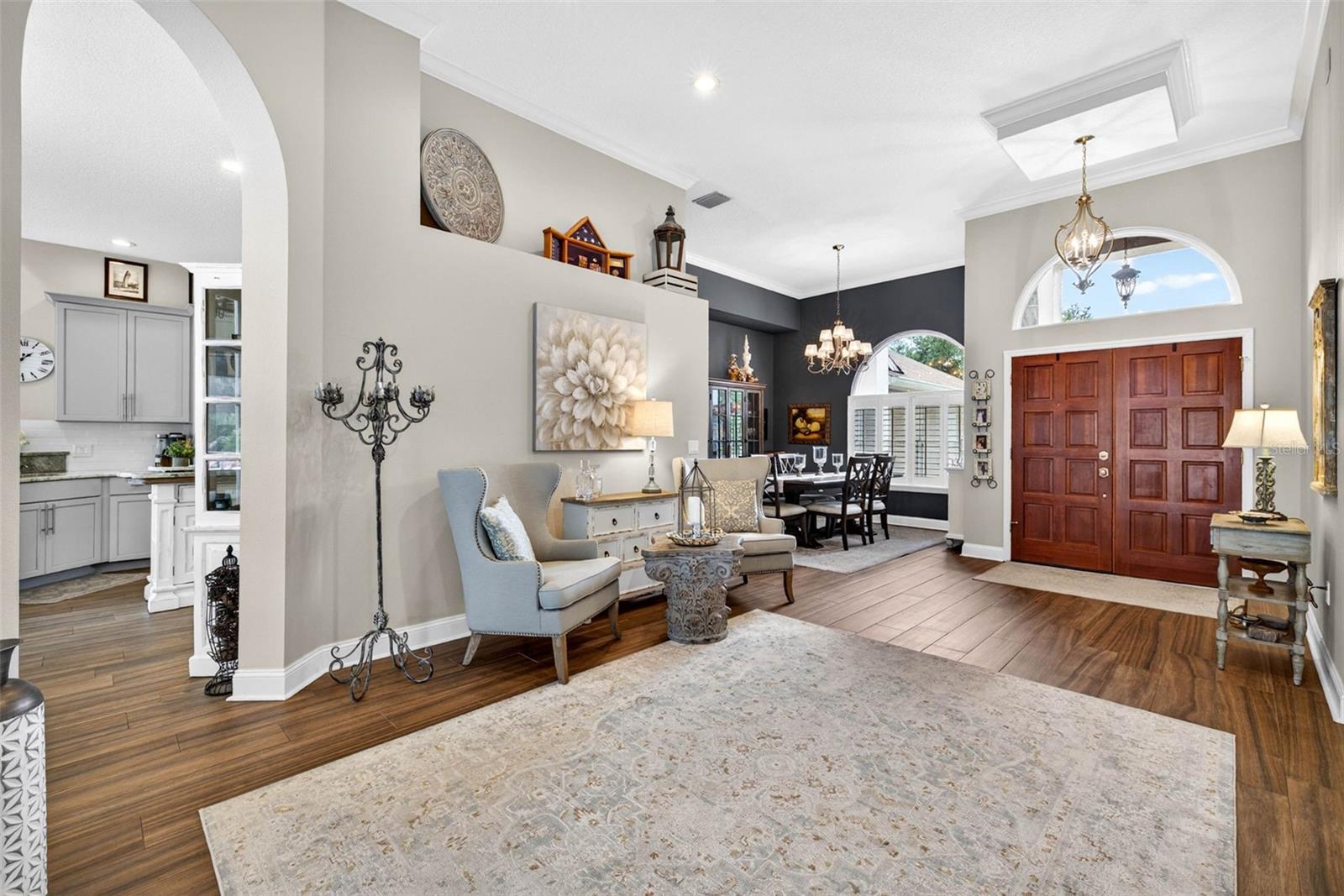 RIVER HILLS COUNTRY CLUB PH - Residential