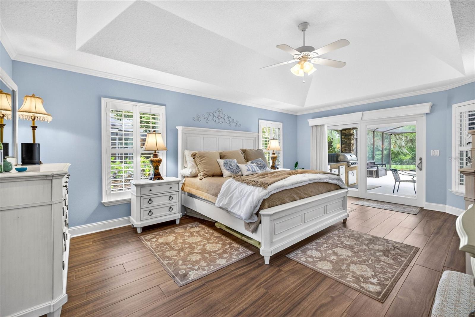 RIVER HILLS COUNTRY CLUB PH - Residential