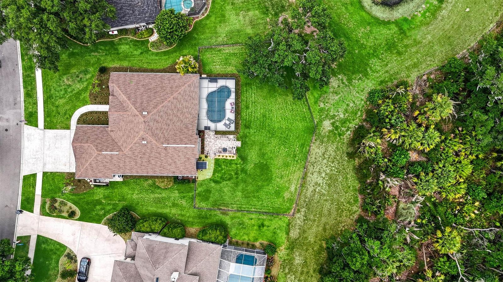 RIVER HILLS COUNTRY CLUB PH - Residential