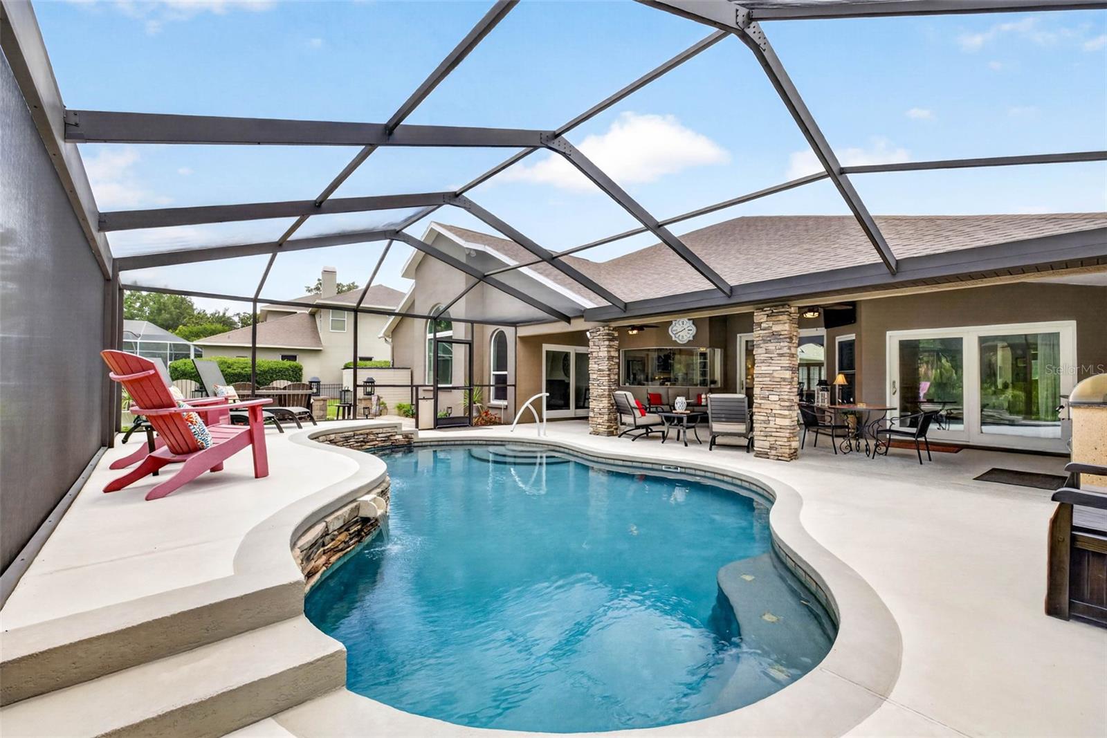 RIVER HILLS COUNTRY CLUB PH - Residential