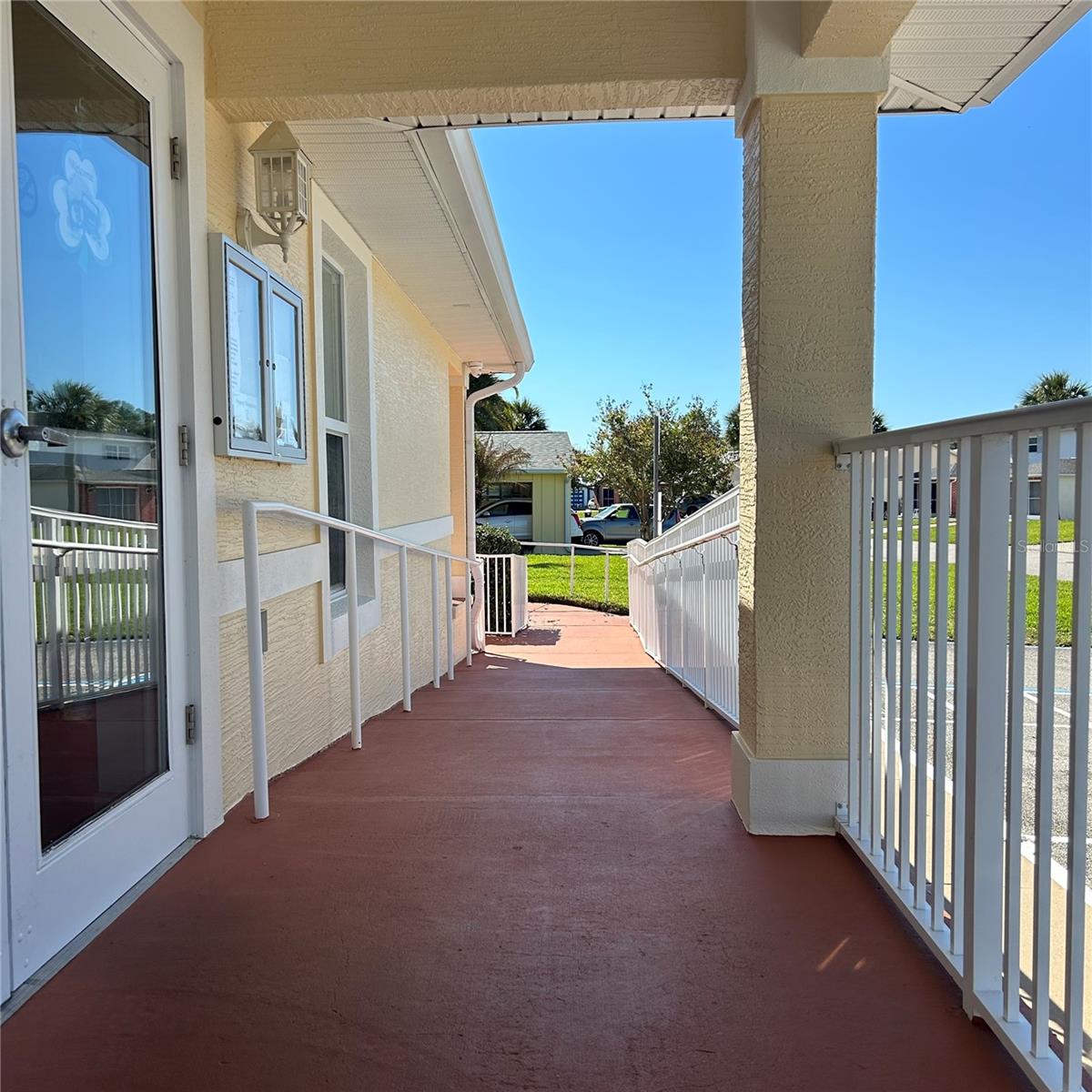 HARBOR POINT - Residential