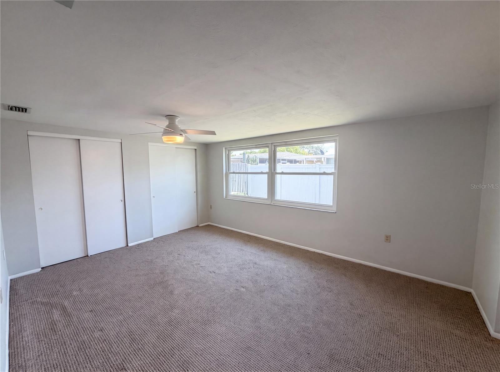 COLONIAL HILLS - Residential