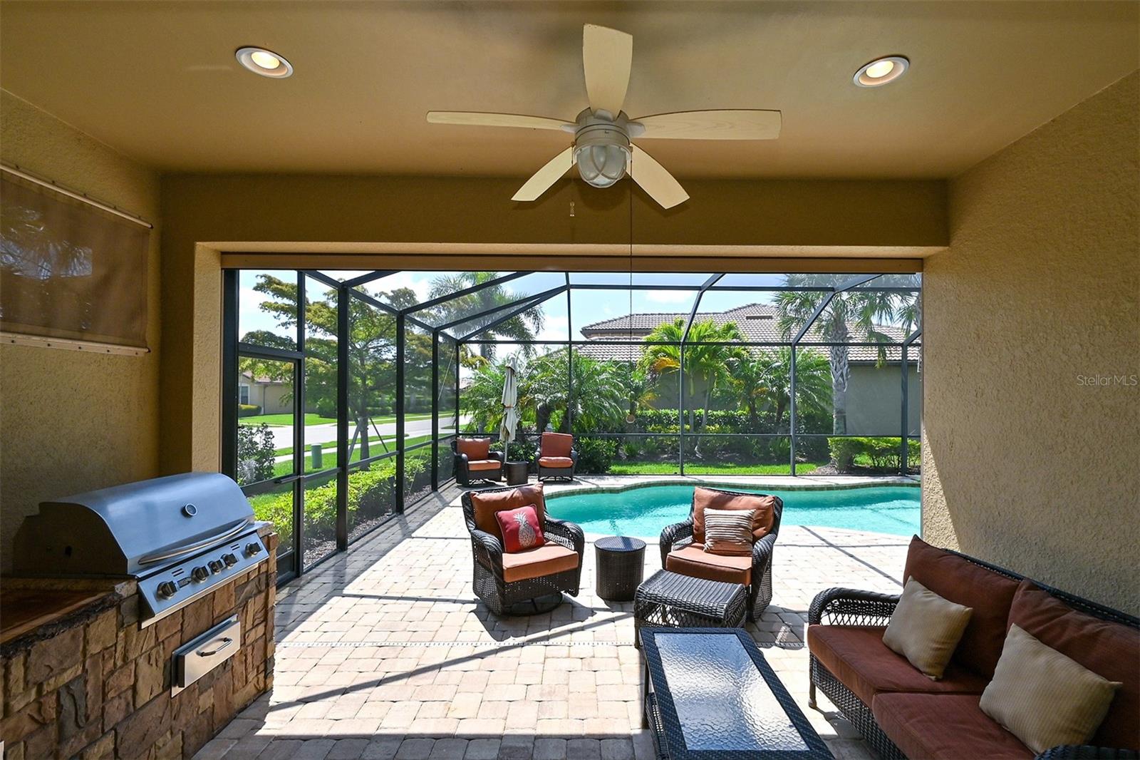 SANDHILL PRESERVE - Residential