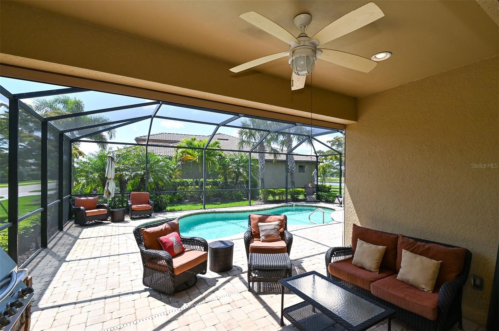 SANDHILL PRESERVE - Residential