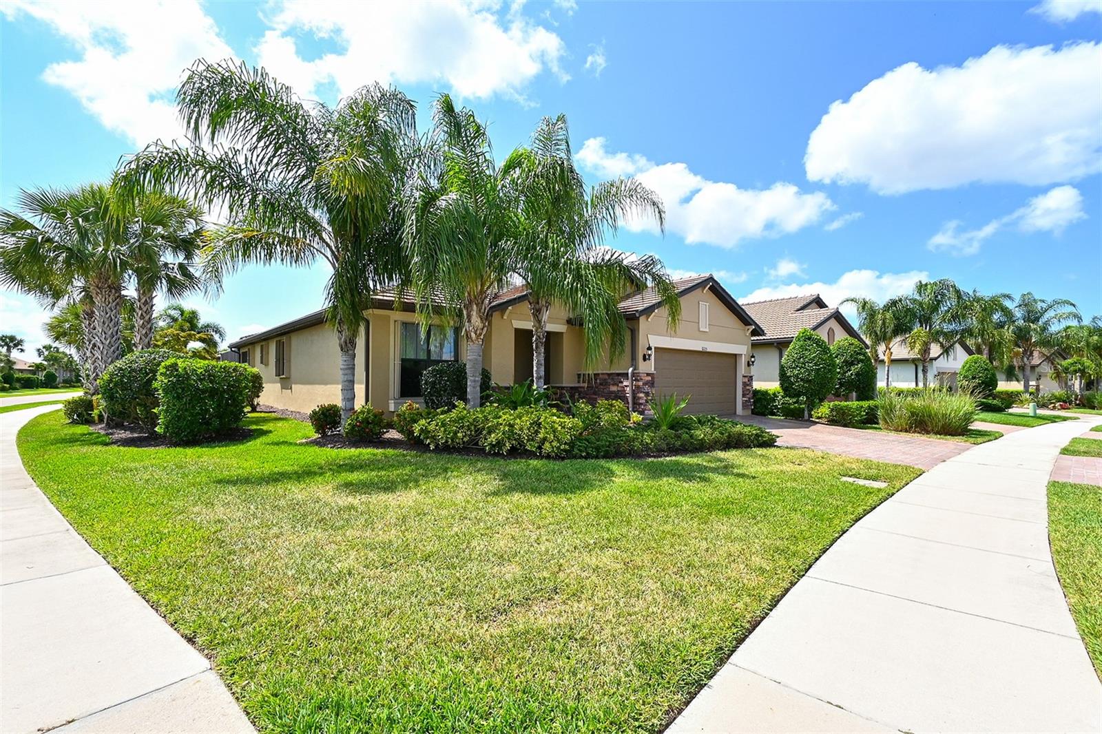 SANDHILL PRESERVE - Residential