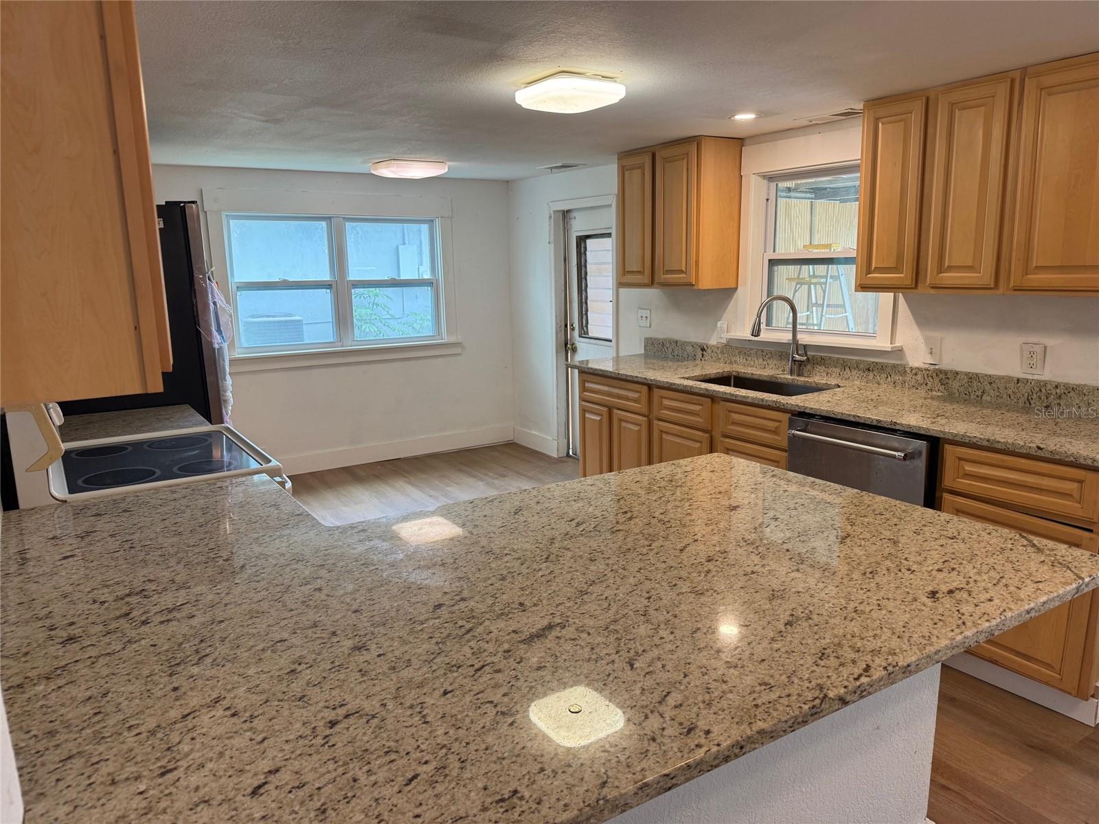 TOWN ACRES 25 - Residential
