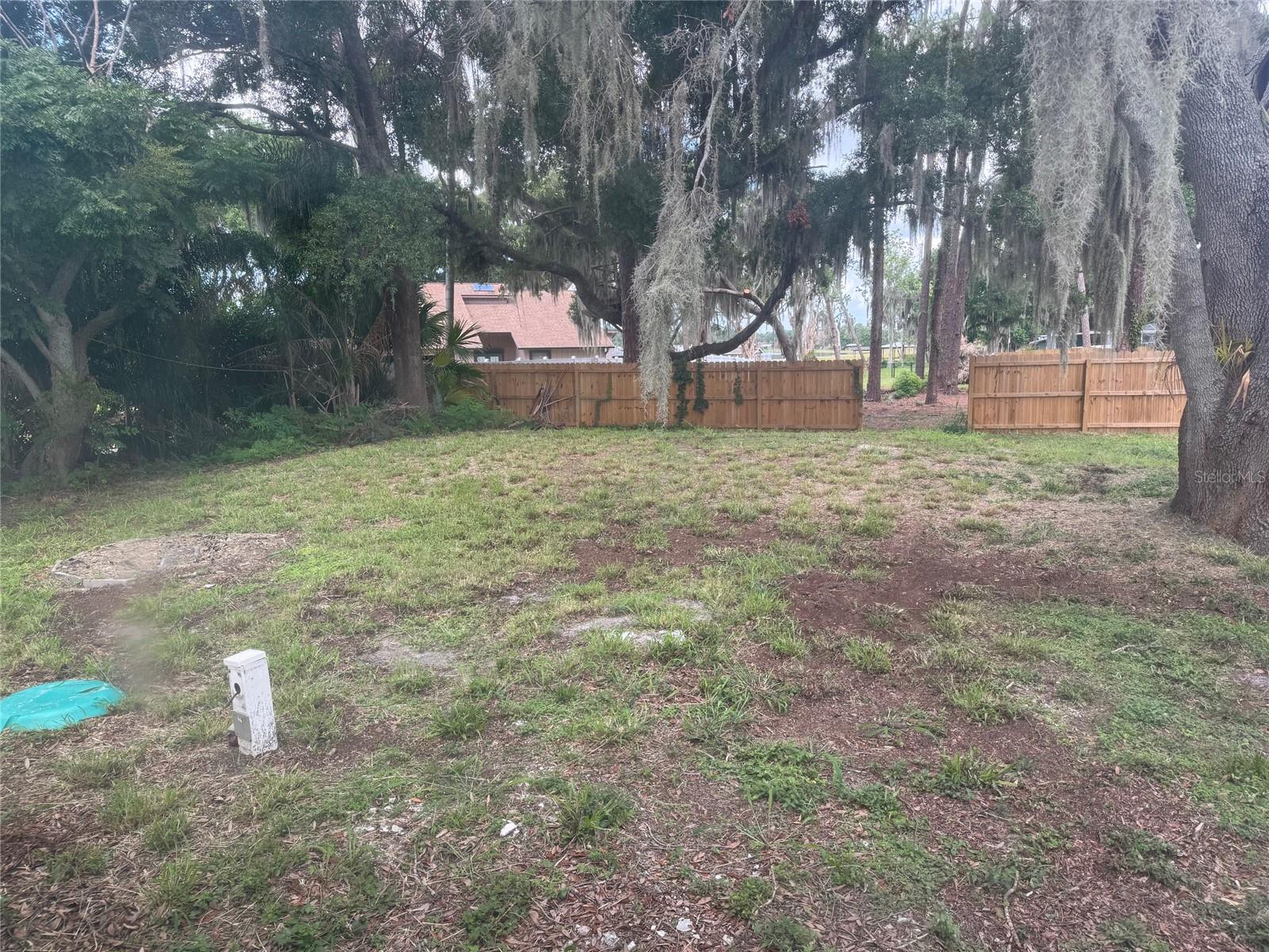 TOWN ACRES 25 - Residential