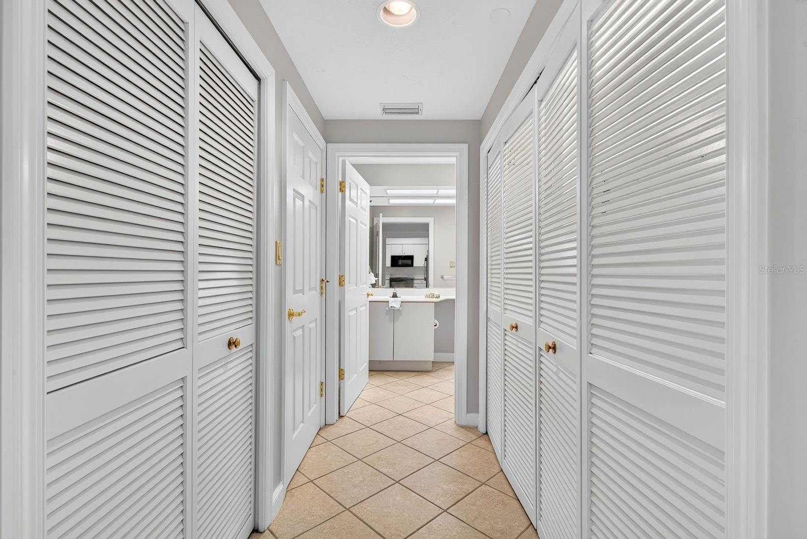 PALMER CLUB AT PRESTANCIA - Residential