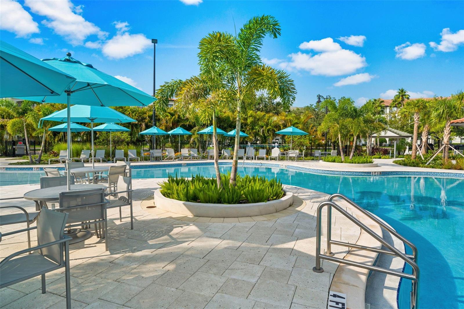 VISTA CAY / HARBOR SQUARE PH 08 - Residential