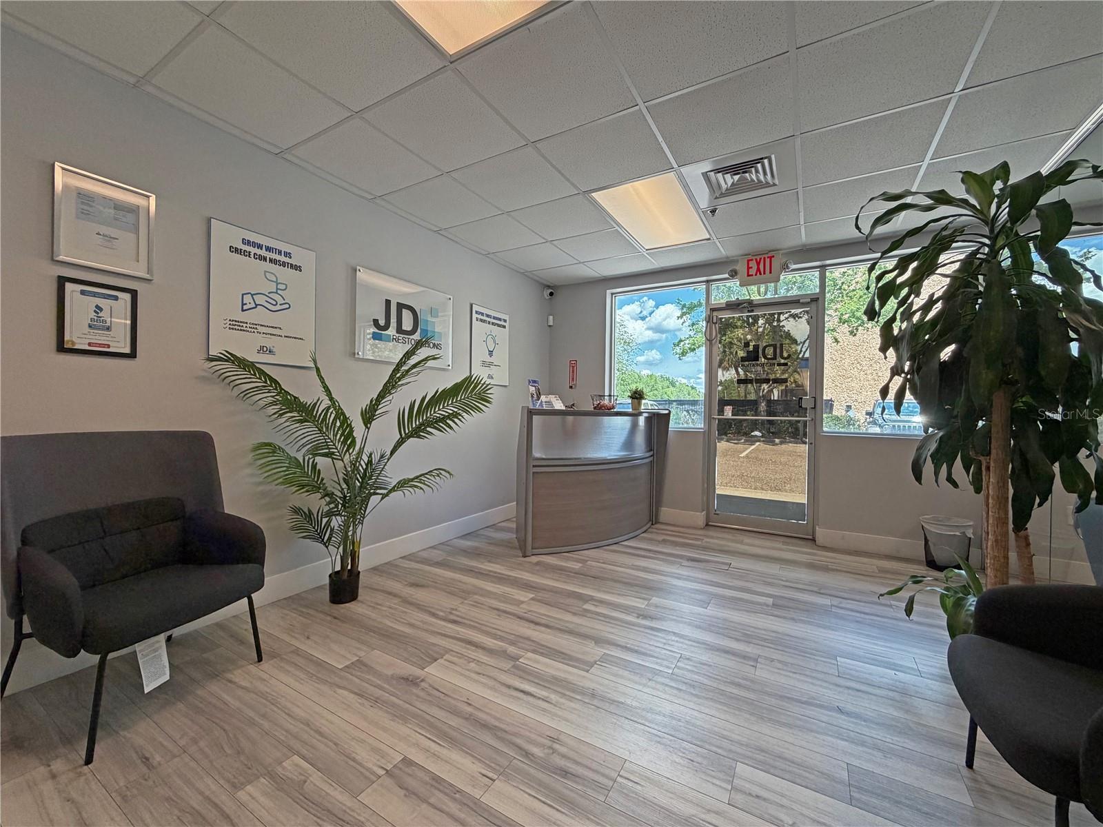 AIRPORT INDUST PARK REPLAT/O - Commercial Sale