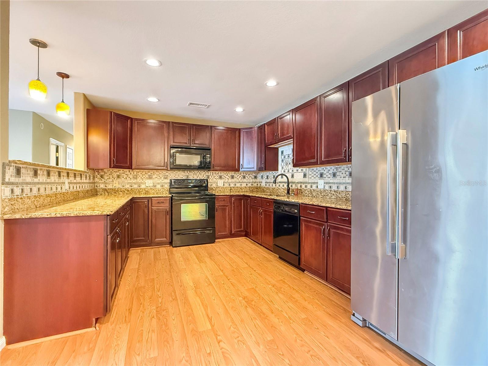 ELOISE WOODS LAKE ROY UNIT - Residential Lease
