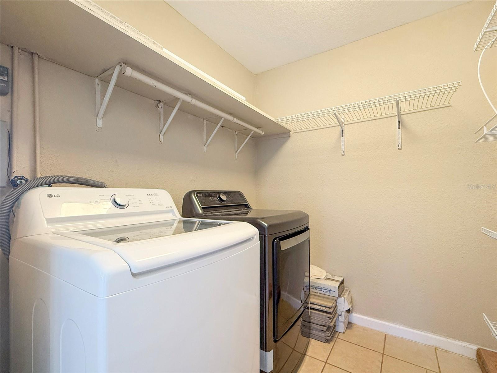 ELOISE WOODS LAKE ROY UNIT - Residential Lease