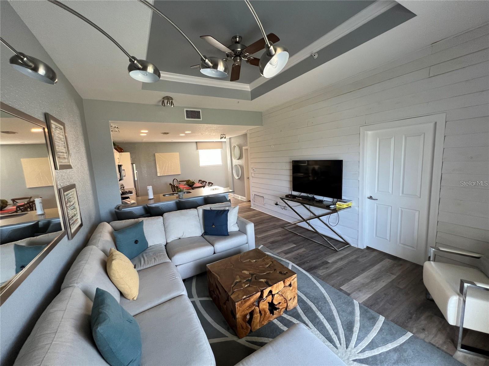 SEVEN EAGLES CONDO - Residential