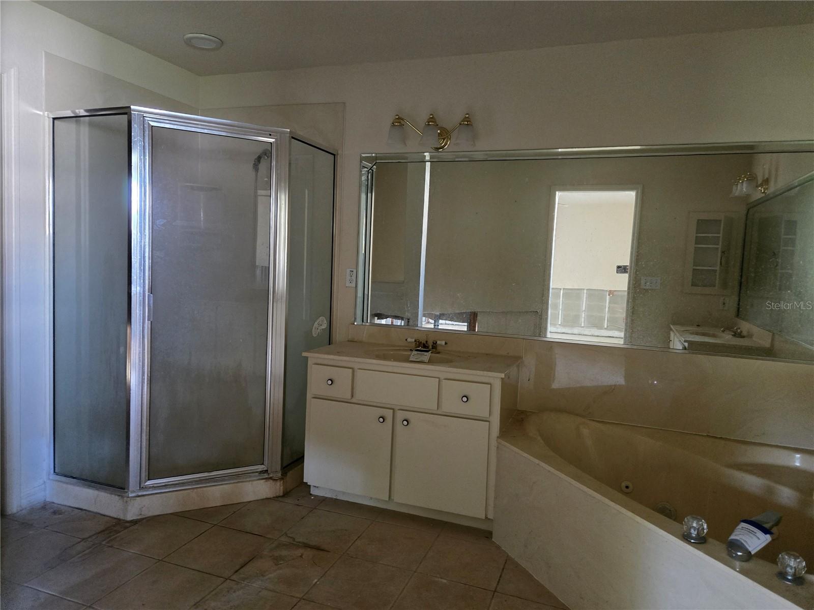 MARION OAKS UN 03 - Residential