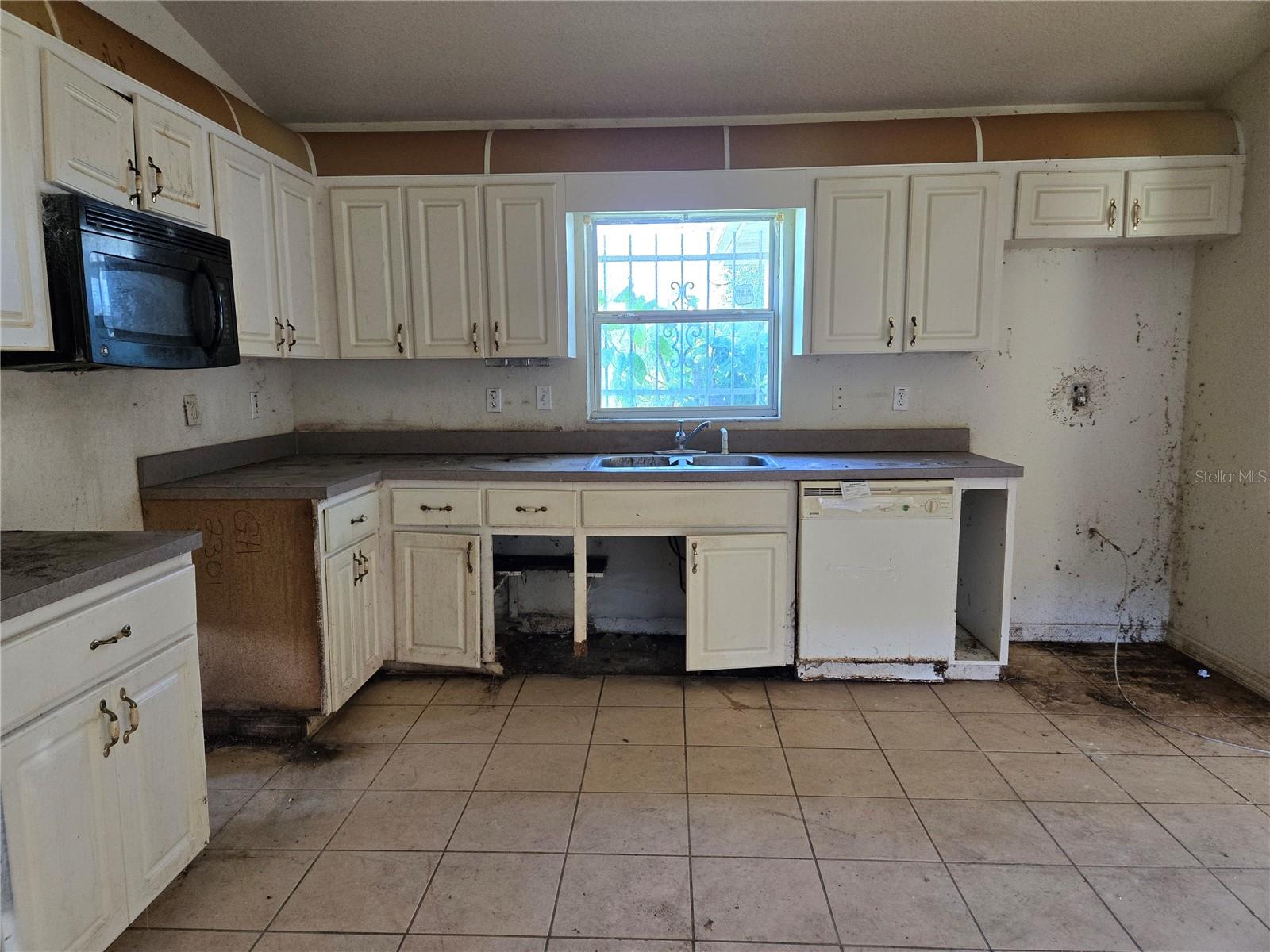 MARION OAKS UN 03 - Residential