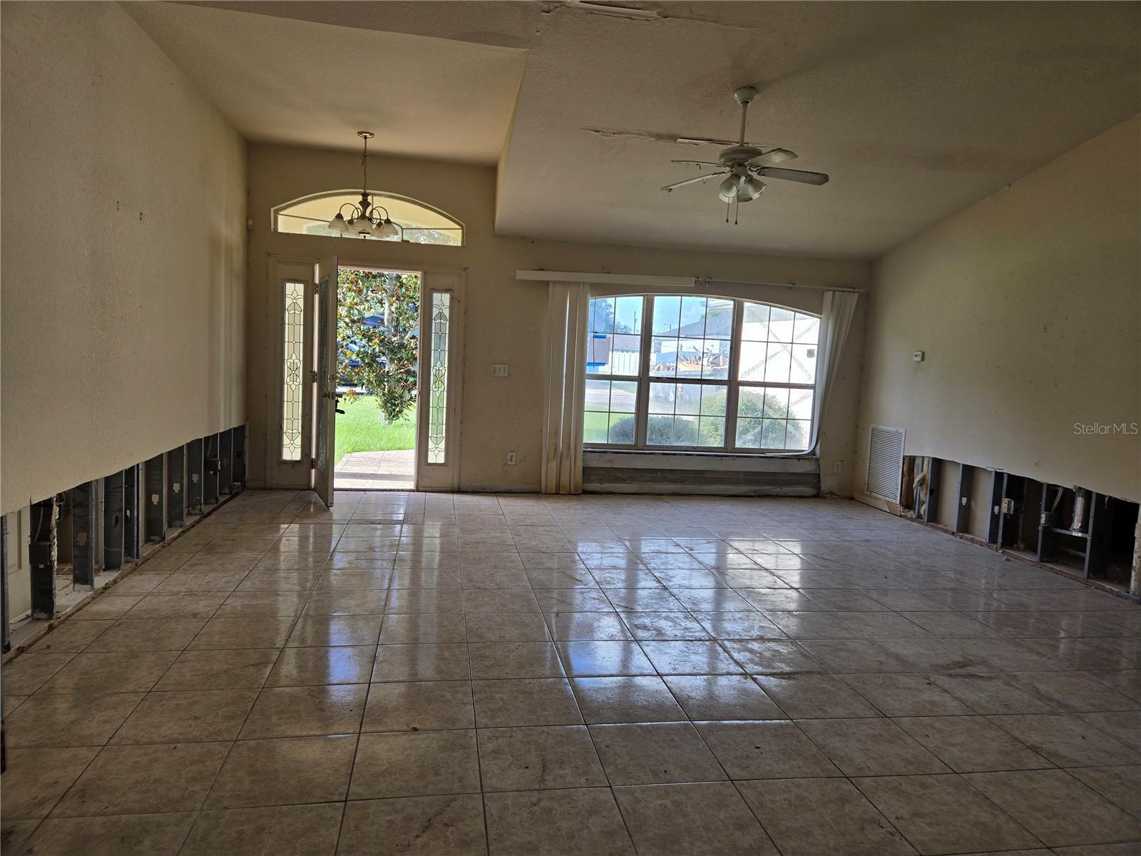 MARION OAKS UN 03 - Residential