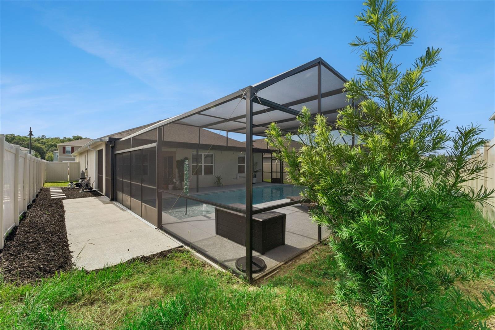 BRIDLE PATH - Residential