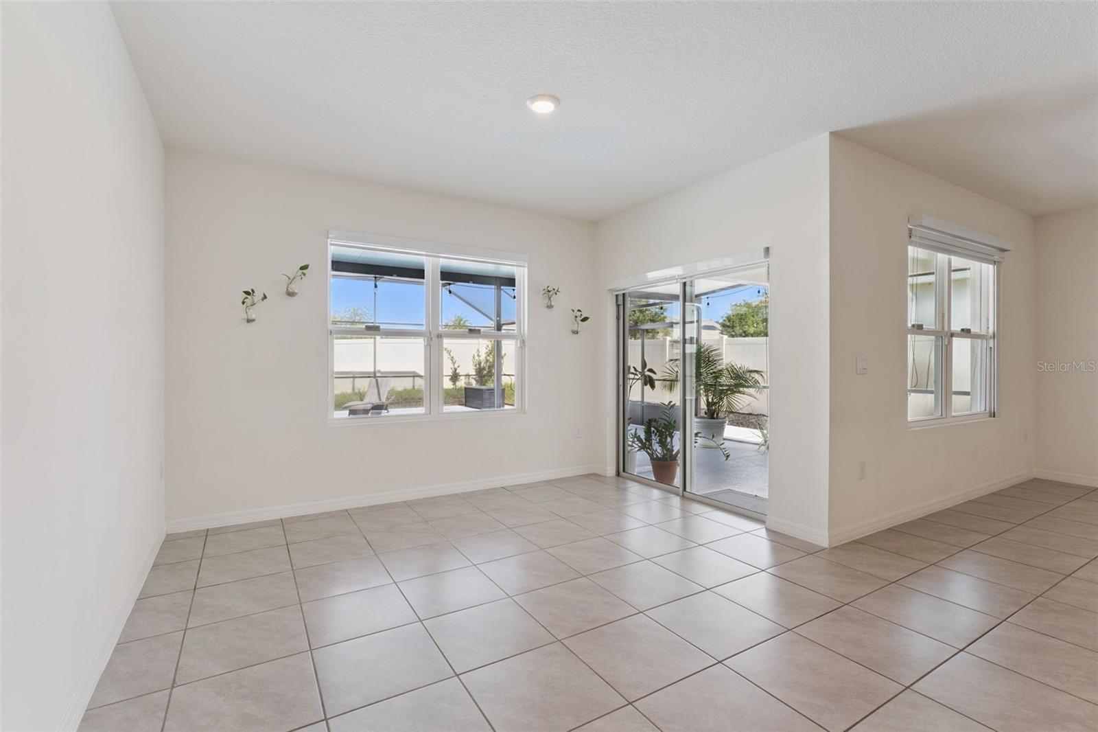 BRIDLE PATH - Residential