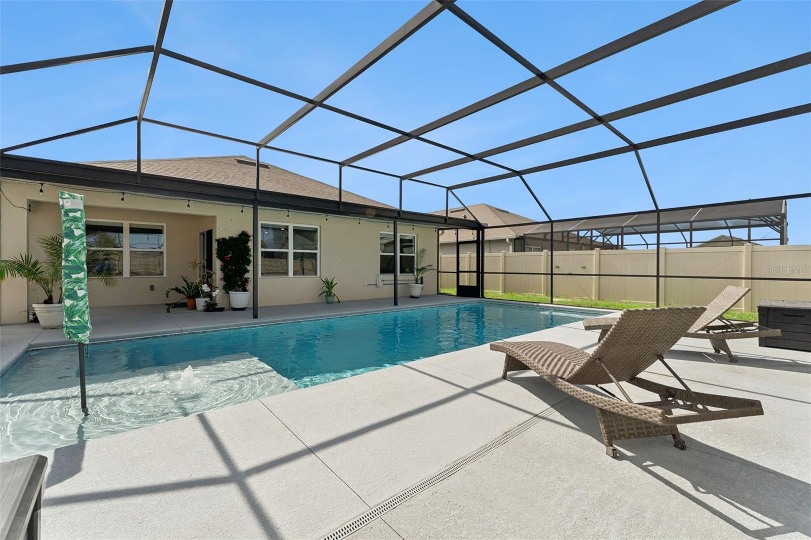 BRIDLE PATH - Residential