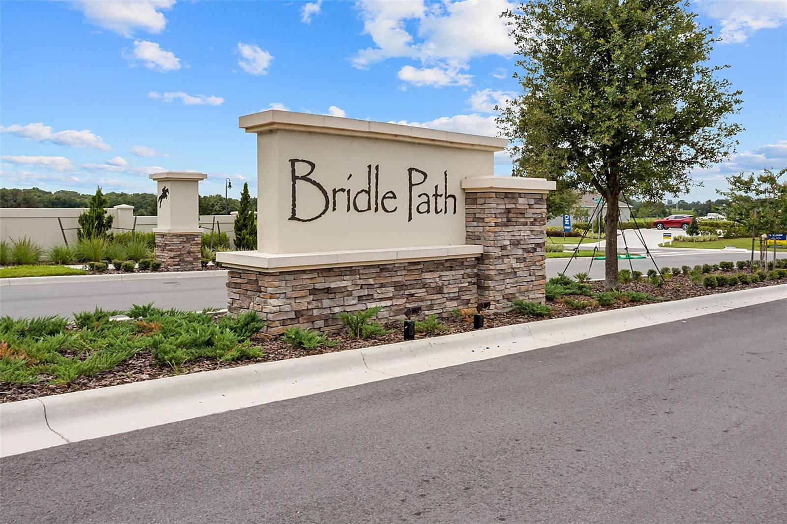BRIDLE PATH - Residential
