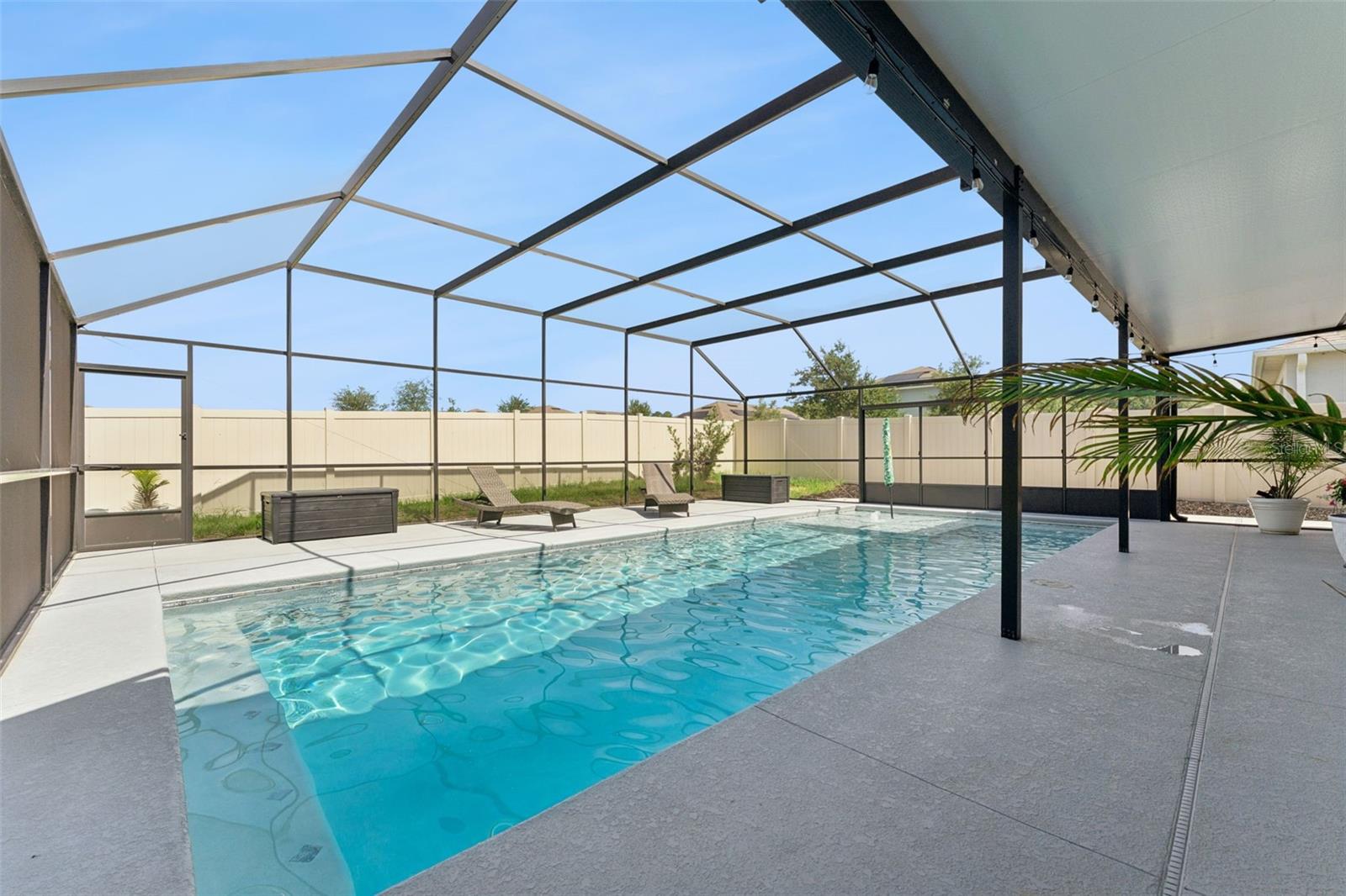 BRIDLE PATH - Residential