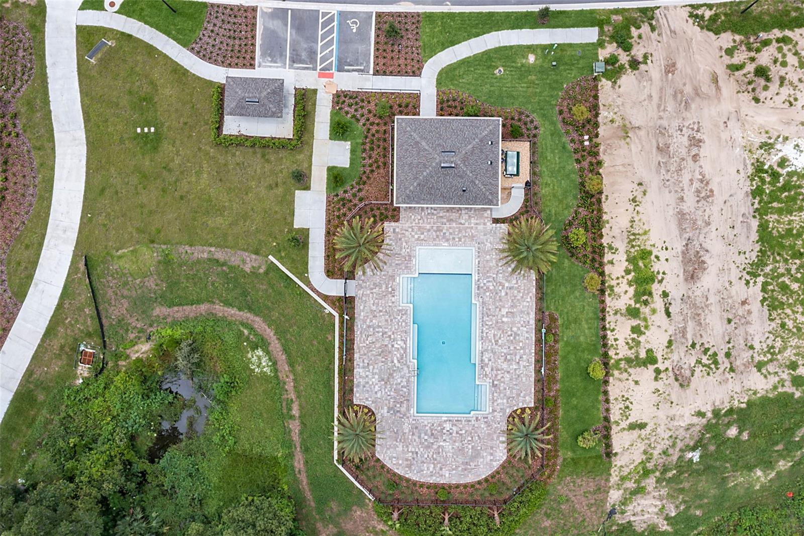 BRIDLE PATH - Residential