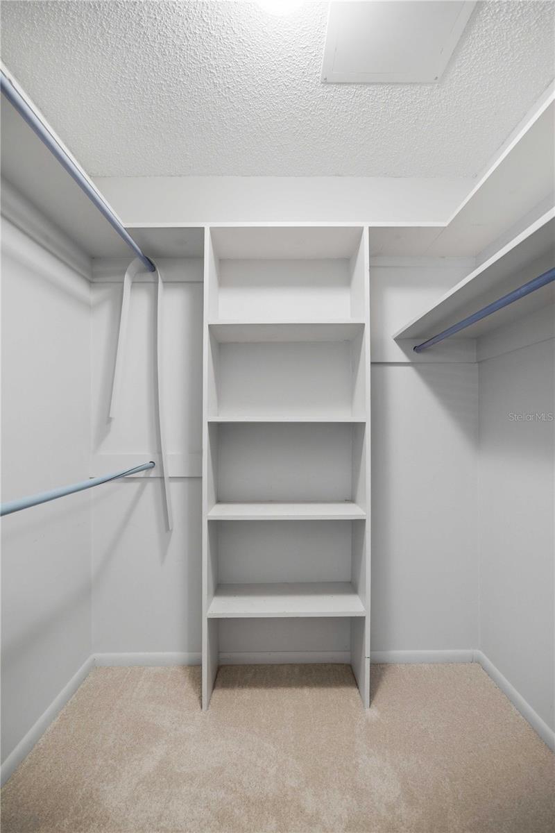 VILLAGE NORTH UN 12 - Residential