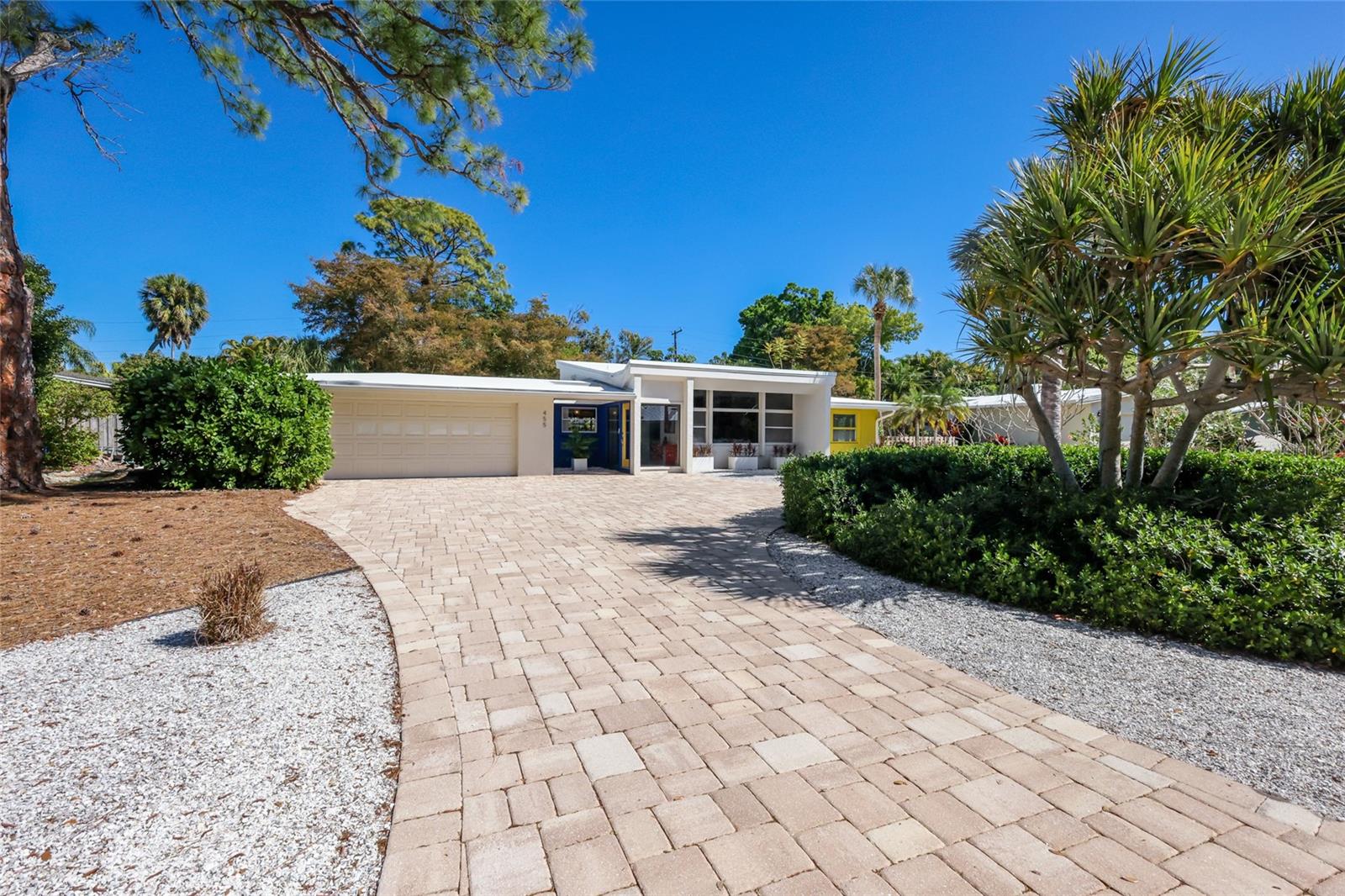 SAPPHIRE SHORES RESUB - Residential