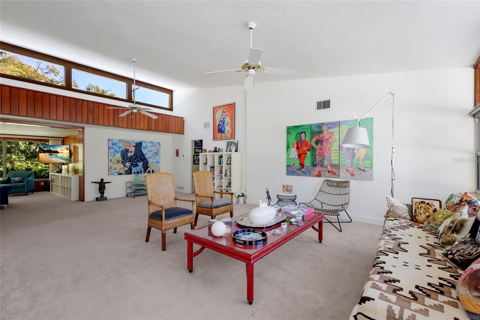 SAPPHIRE SHORES RESUB - Residential