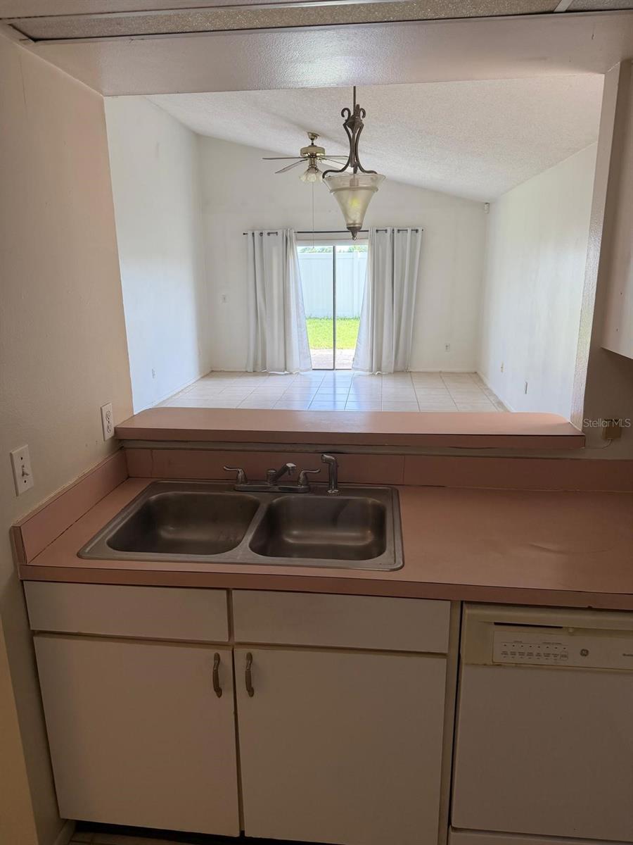 MEADOW WOODS VILLAGE 10 - Residential