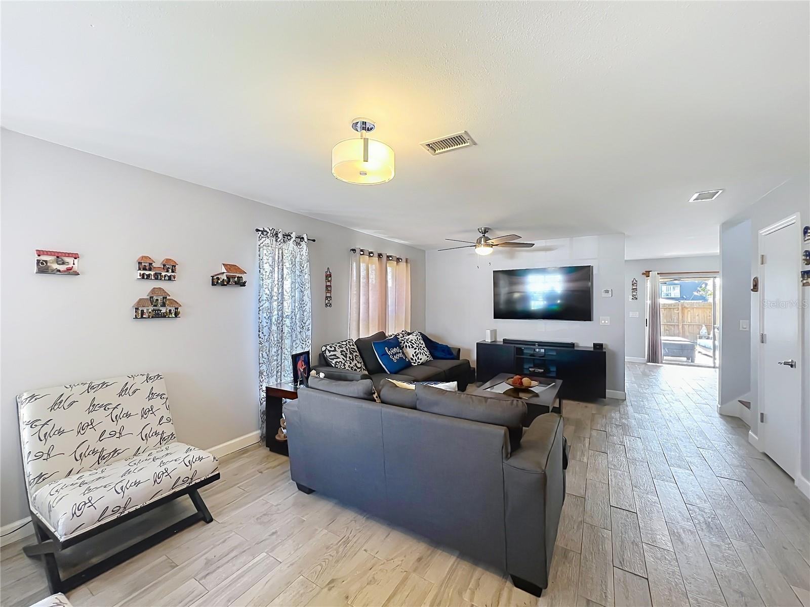 SUTTON RIDGE PH 2 UNIT 1 - Residential