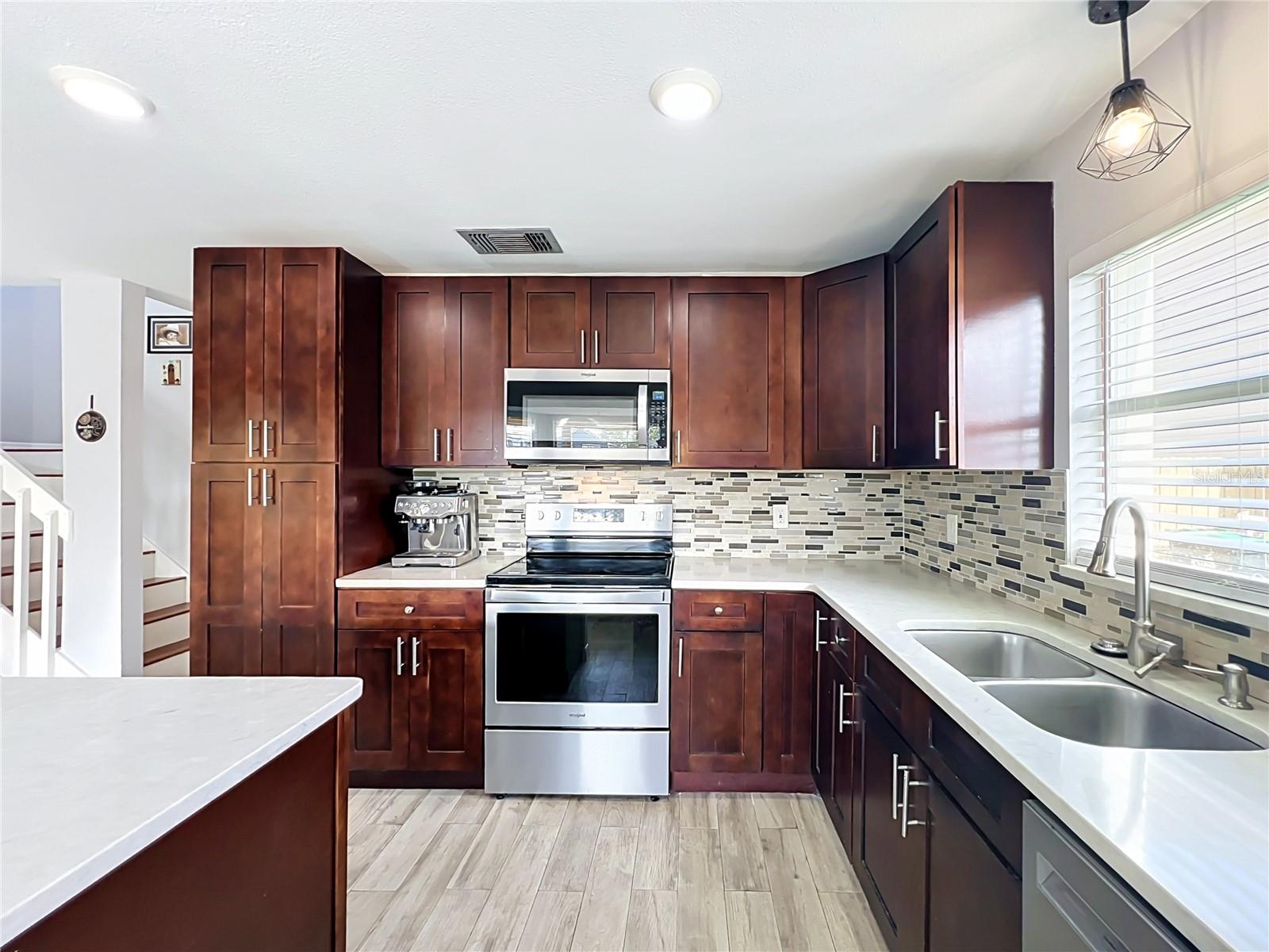 SUTTON RIDGE PH 2 UNIT 1 - Residential