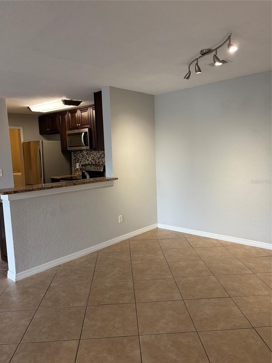 SANDLAKE PRIVATE RESIDENCES - Residential