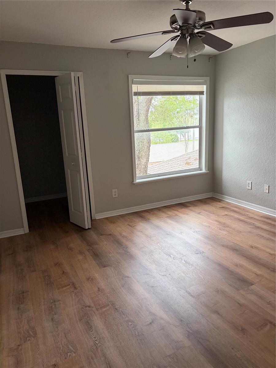 SANDLAKE PRIVATE RESIDENCES - Residential