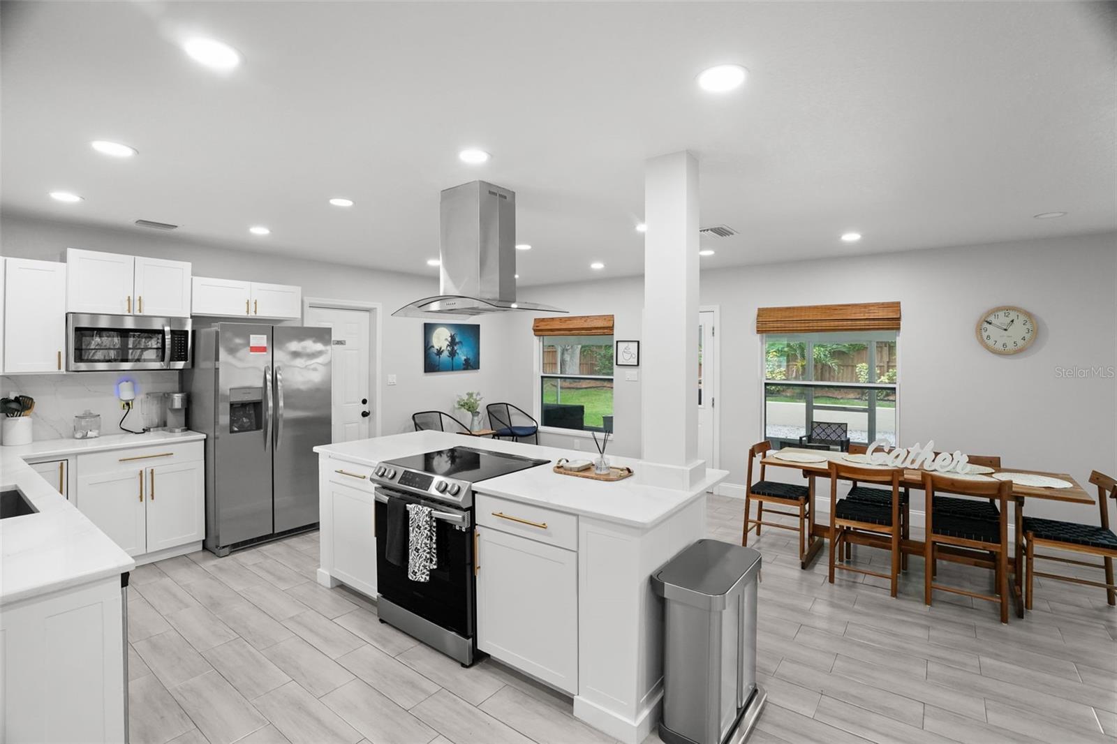 ROLLING HEIGHTS - Residential