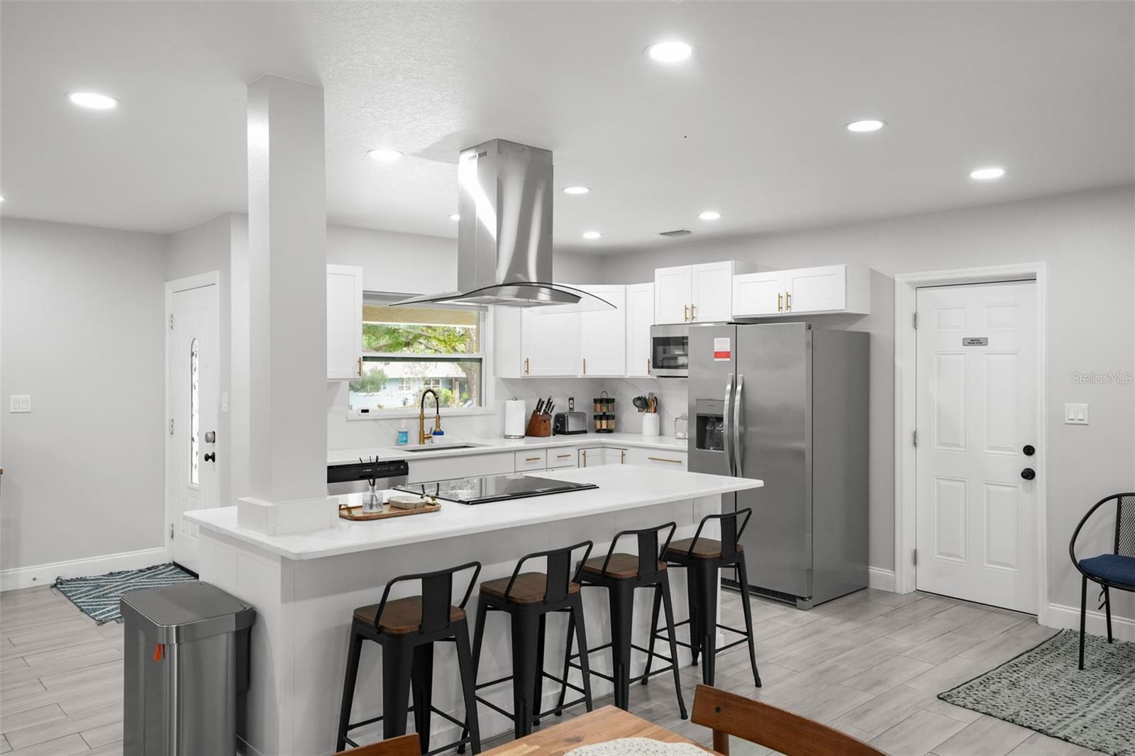 ROLLING HEIGHTS - Residential