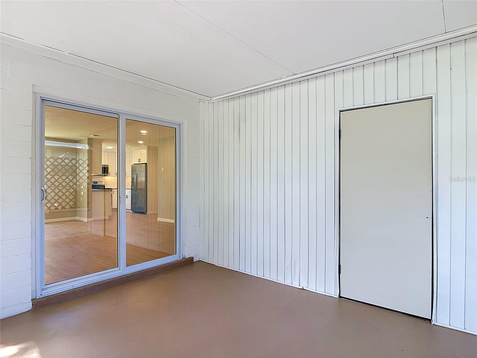 PALM GROVE - Residential
