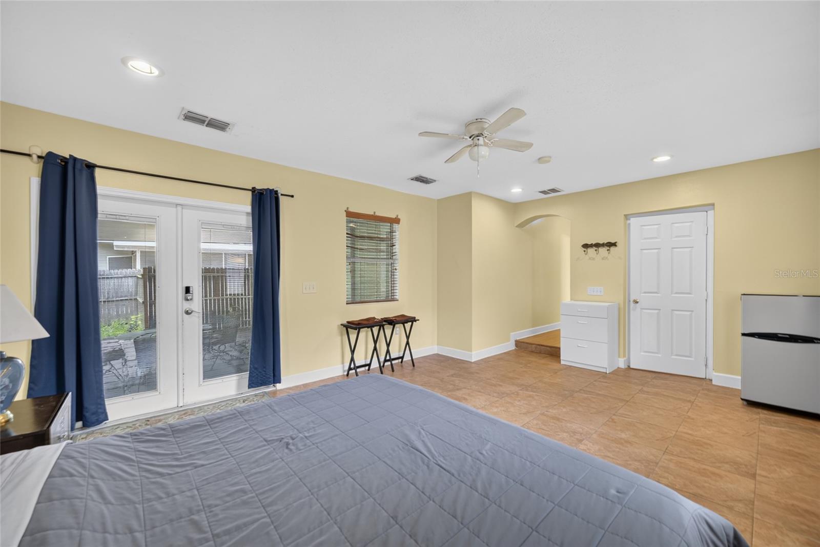 PAGE SUB - Residential Lease