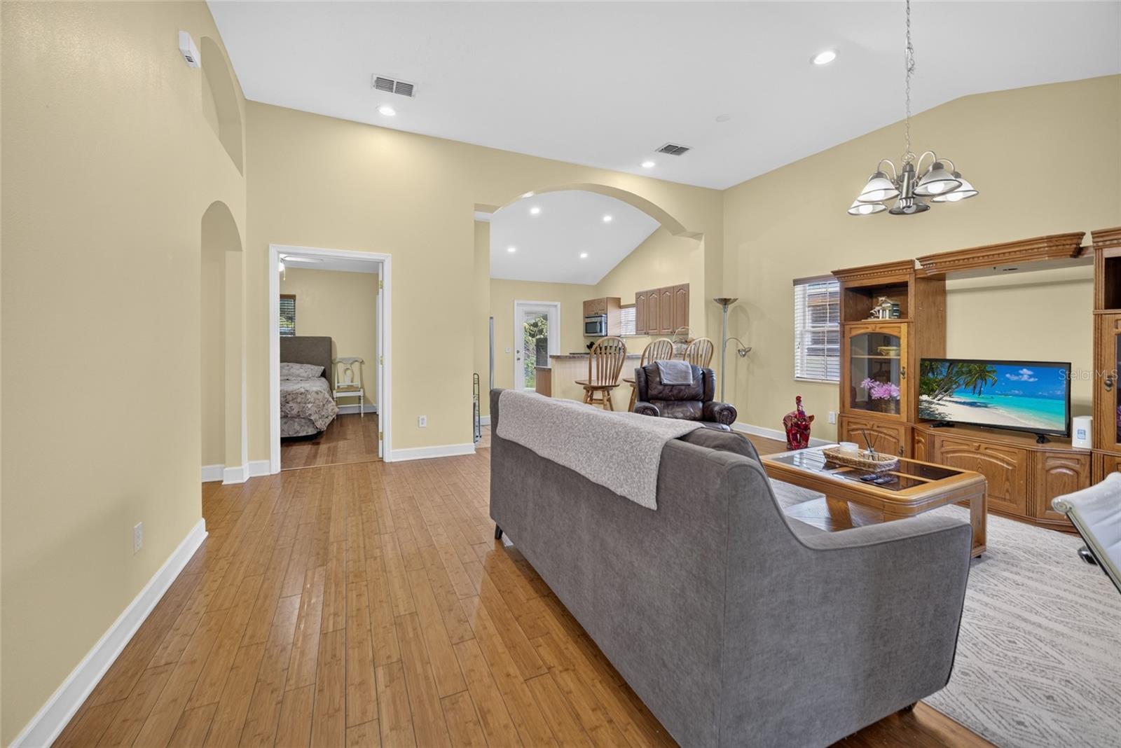 PAGE SUB - Residential Lease