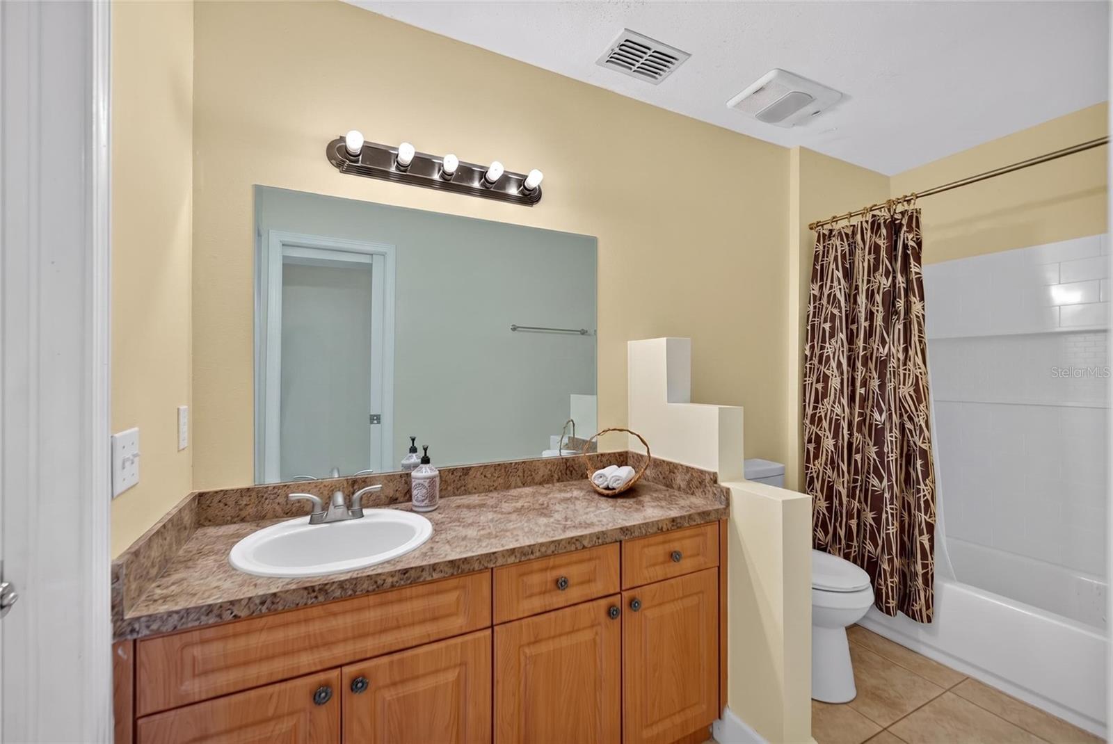 PAGE SUB - Residential Lease