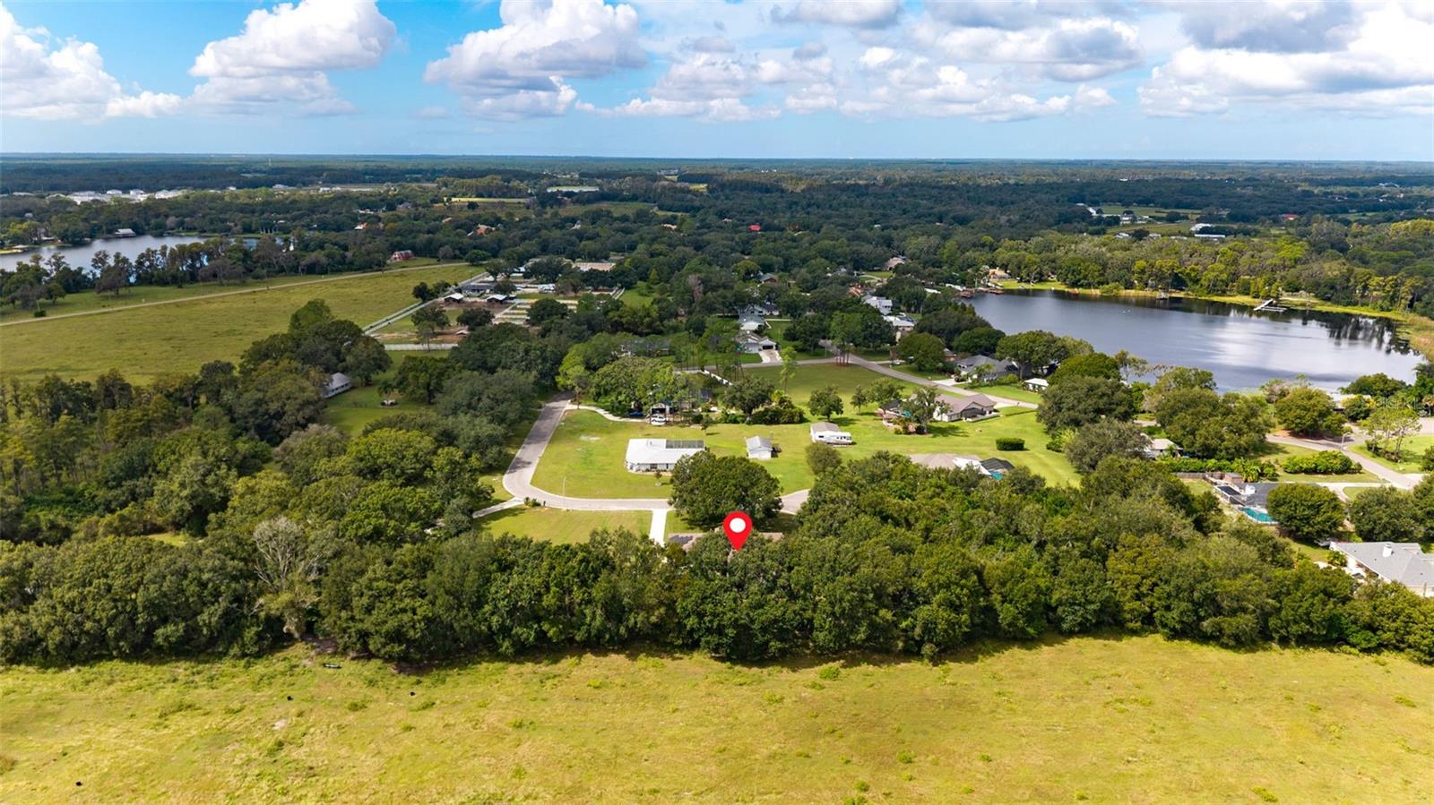 LAKESIDE GROVE ESTATES - Residential