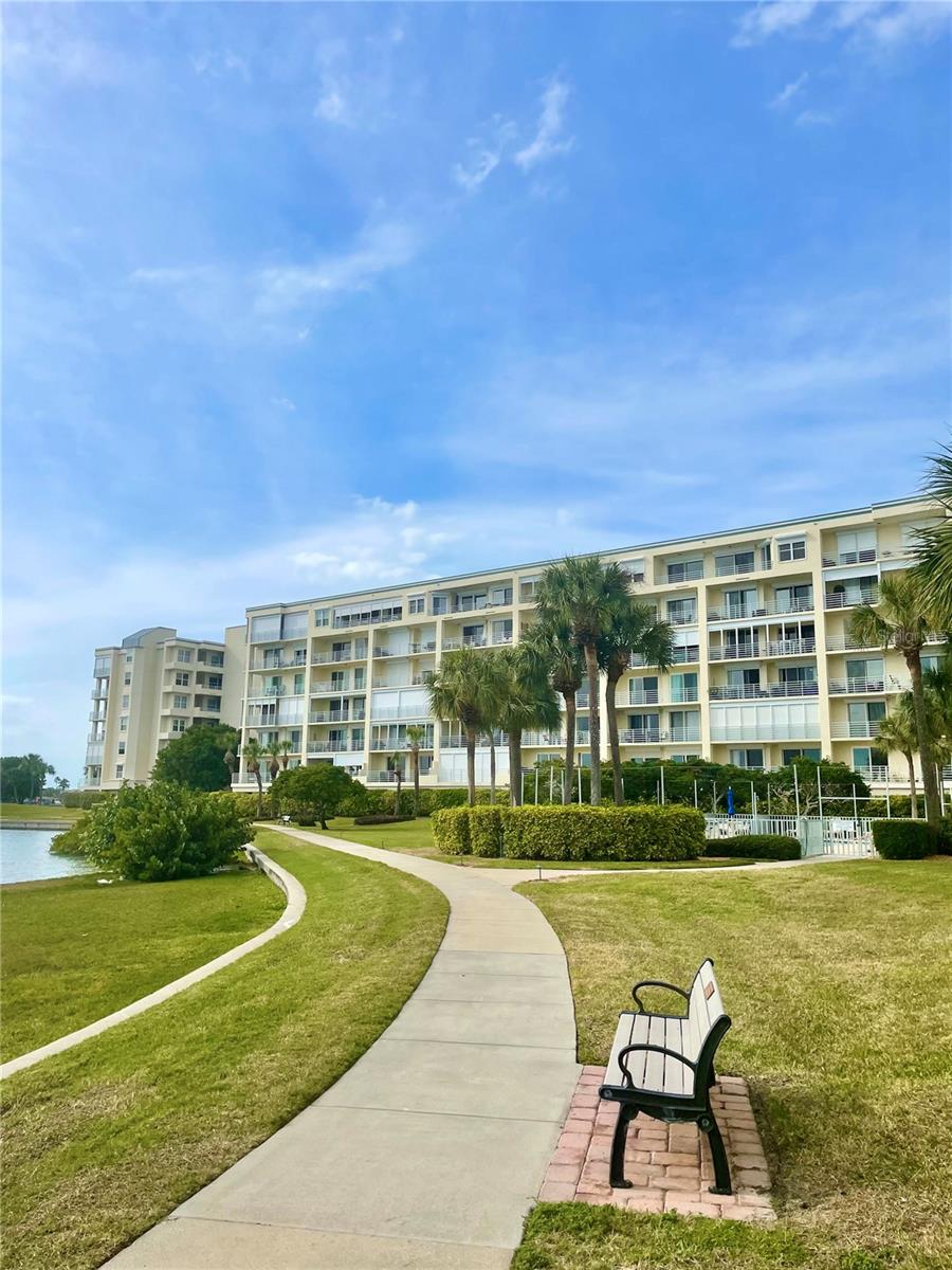 HARBOURSIDE CONDO - Residential