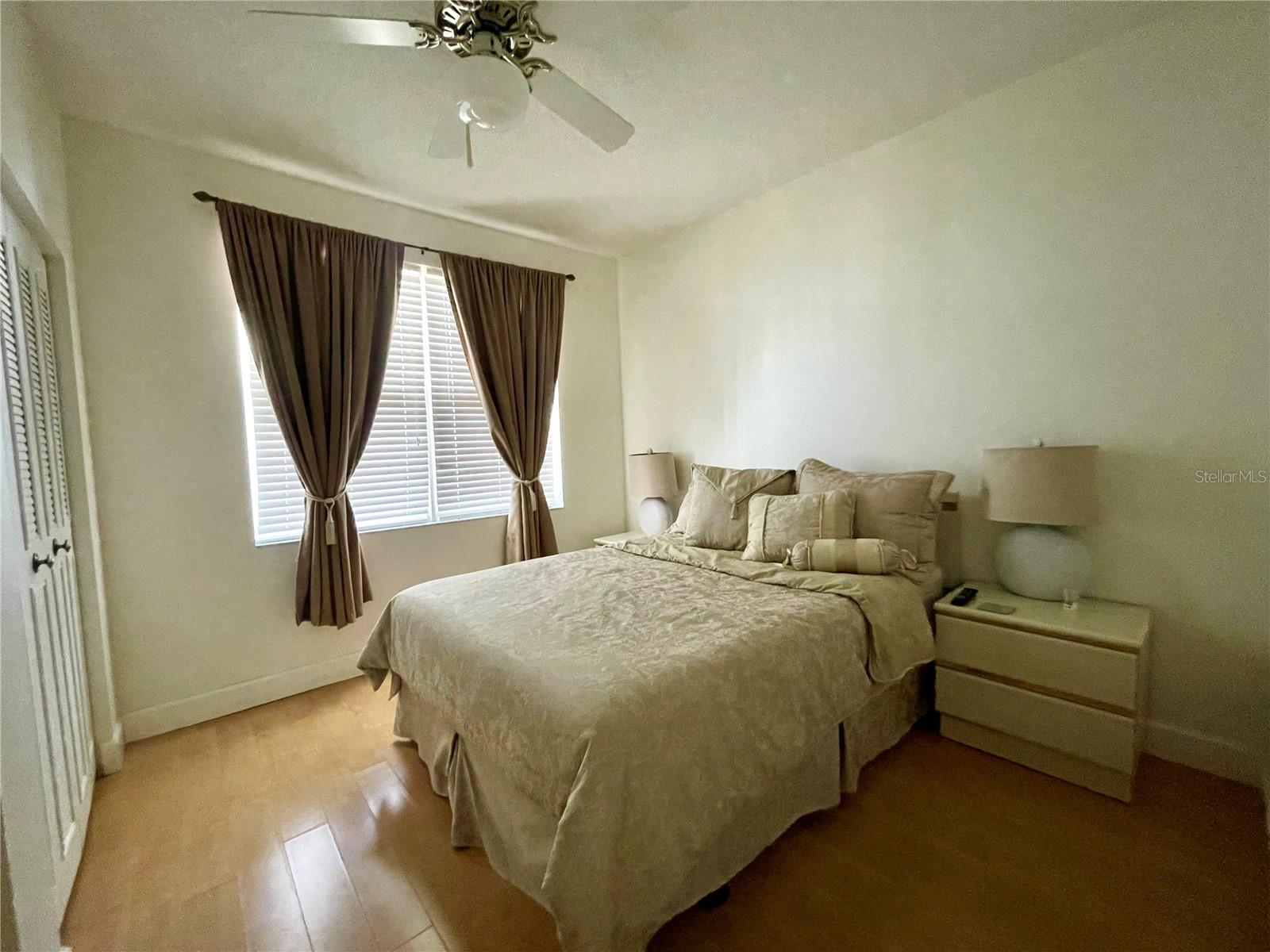 HARBOURSIDE CONDO - Residential