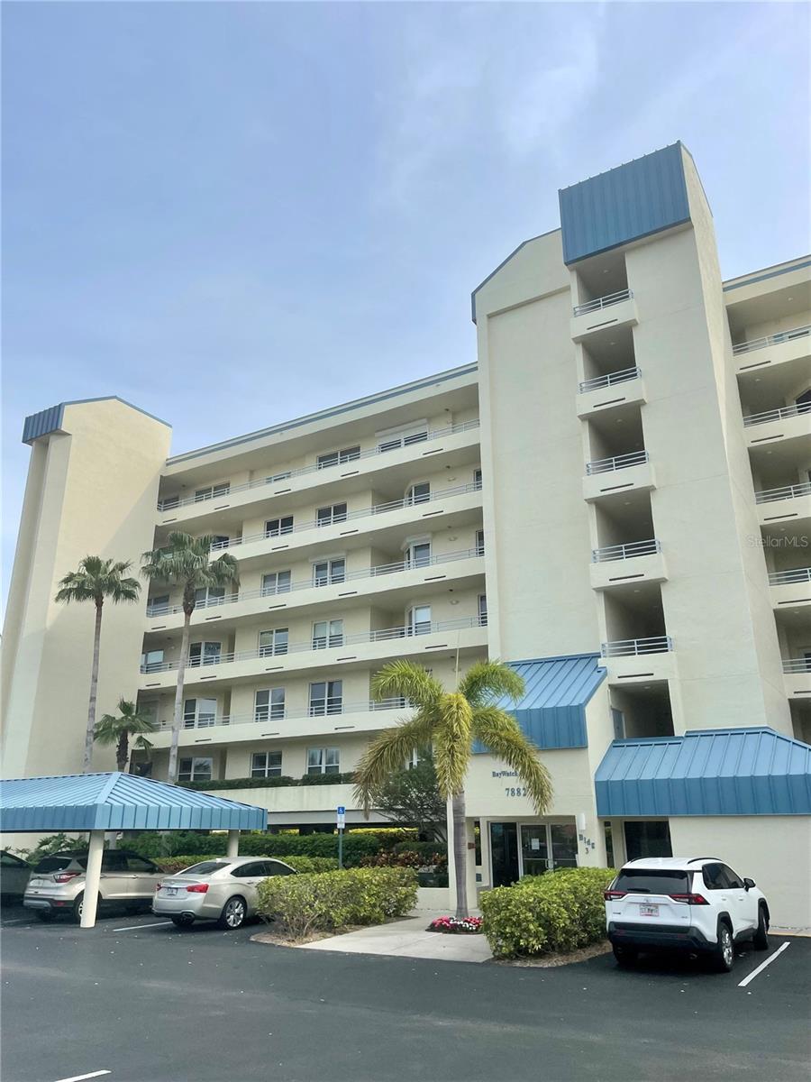 HARBOURSIDE CONDO - Residential