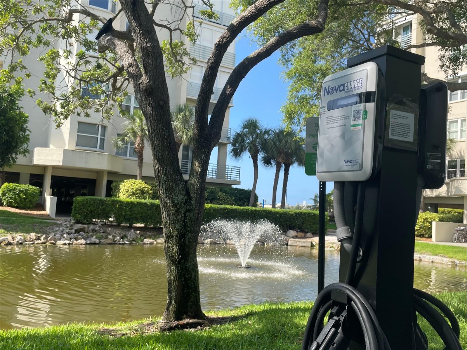 HARBOURSIDE CONDO - Residential